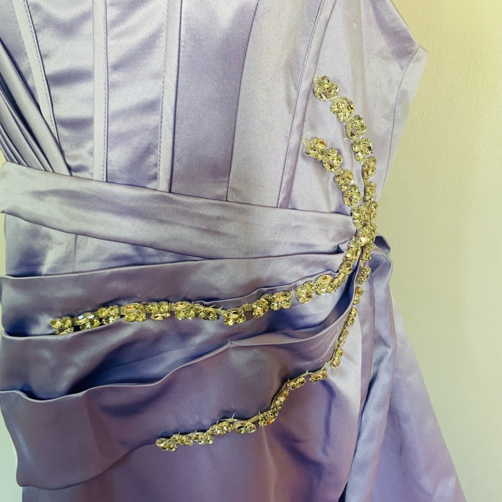 Women's formal dress size 16 polyester lace up back missing lace up string. NWOT - Picture 11 of 16